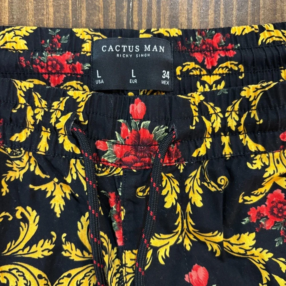 CACTUS MAN Ricky Singh Mens Large Black‎ Gold Red Floral Drawstring Shorts